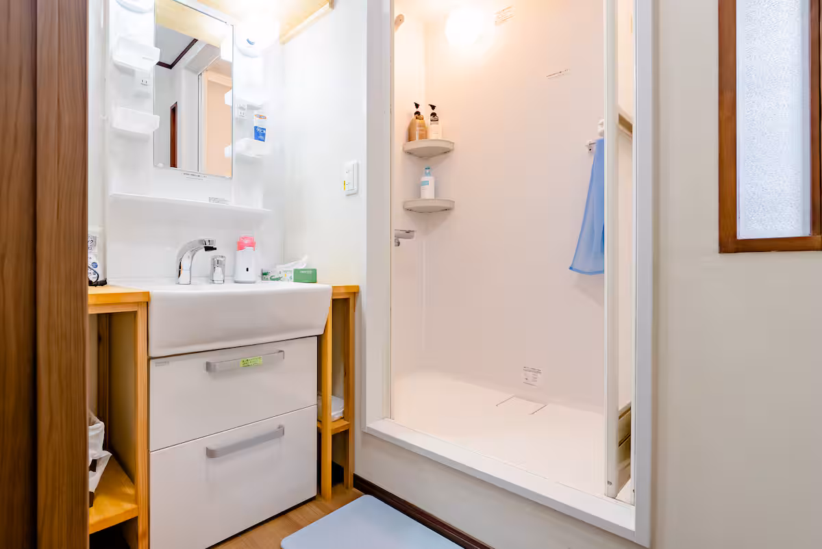 共用シャワールーム1